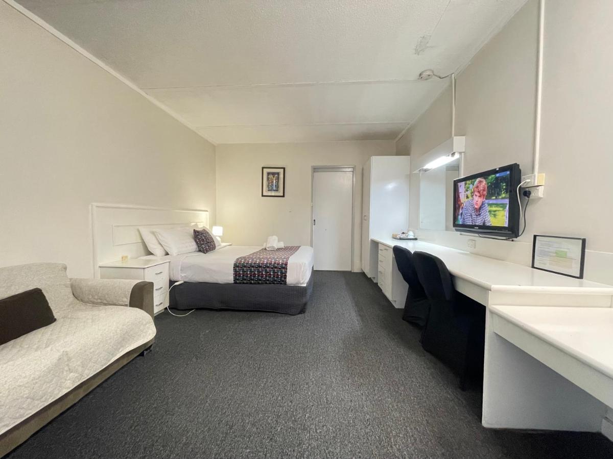 Parkside Inn Motel Мельбурн Экстерьер фото